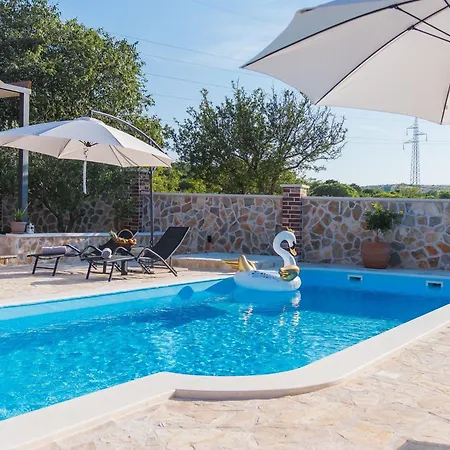 Rider בית נופש Vrpolje